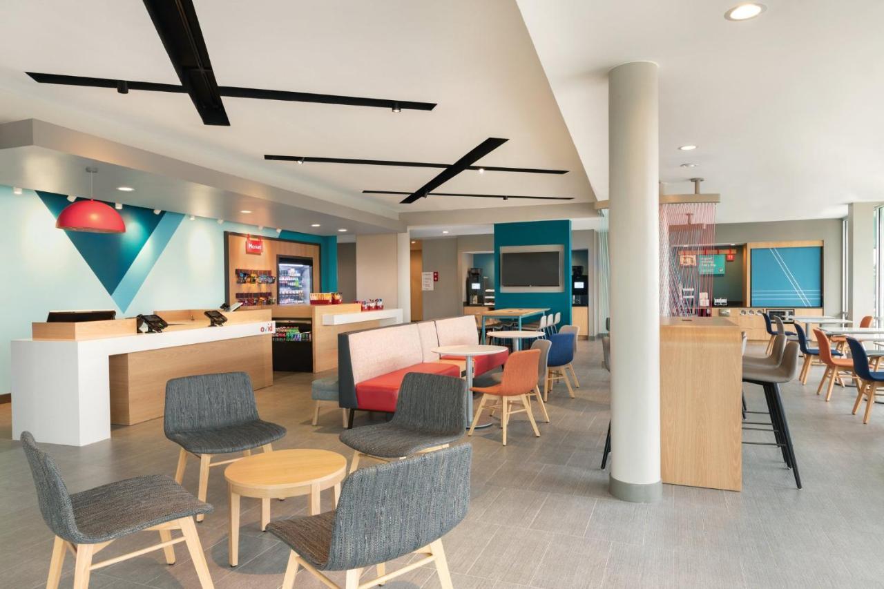 Avid Hotels - Tulsa Hills エクステリア 写真